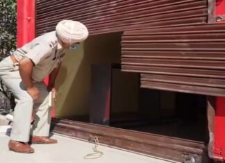 ਜਲੰਧਰ – ਦੁਕਾਨ ਦੇ ਉਦਘਾਟਨ ਤੋਂ ਪਹਿਲਾਂ ਹੀ ਕੱਪੜੇ ਚੋਰੀ