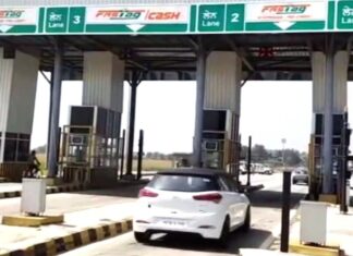 ਕਿਸਾਨਾਂ ਦਾ ਪੰਜਾਬ ਦੇ ਸਾਰੇ ਟੋਲ ਪਲਾਜ਼ਿਆ ‘ਤੇ ਕਬਜ਼ਾ, ਕਾਨੂੰਨ ਰੱਦ ਹੋਣ ਤੱਕ ਹੋਵੇਗਾ ਸੰਘਰਸ਼