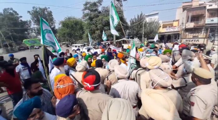 ਭਾਜਪਾ ਦੇ ਪੰਜਾਬ ਪ੍ਰਧਾਨ ਖਿਲਾਫ਼ ਹੋਈ ਨਾਅਰੇਬਾਜ਼ੀ, ਭਾਜਪਾ ਦੇ ਕਿਸੇ ਵੀ ਲੀਡਰ ਨੂੰ ਪੰਜਾਬ ਨਹੀਂ ਵੜਨ ਦਿਆਂਗੇ – ਕਿਸਾਨ