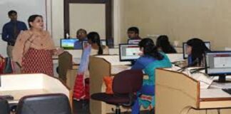 ਕਾਂਟ੍ਰੈਕਟ ਕੰਪਿਊਟਰ ਅਧਿਆਪਕਾਂ ਨੂੰ ਨੌਕਰੀ ਤੋਂ ਹਟਾਇਆ, ਕਈ ਮਹੀਨਿਆਂ ਦੀ ਨਹੀਂ ਦਿੱਤੀ ਤਨਖਾਹ