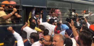 ਜਲੰਧਰ – ਦਲਿਤਾਂ ਲਈ ਇਨਸਾਫ਼ ਮਾਰਚ ਕੱਢਣ ਤੋਂ ਪਹਿਲਾਂ ਹੀ ਵਿਜੈ ਸਾਂਪਲਾ ਤੇ ਅਸ਼ਵਨੀ ਸ਼ਰਮਾ ਪੁਲਿਸ ਨੇ ਹਿਰਾਸਤ ‘ਚ ਲਏ