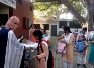 ਸਰਕਾਰ ਦਾ ਸਕੂਲ ਖੋਲ੍ਹਣ ਦਾ ਫੁਰਮਾਨ ਬੱਚਿਆਂ ‘ਤੇ ਪਿਆ ਭਾਰੀ, ਬੱਚੇ ਹੋਣ ਲੱਗੇ ਵੱਡੀ ਗਿਣਤੀ ‘ਚ ਬਿਮਾਰ