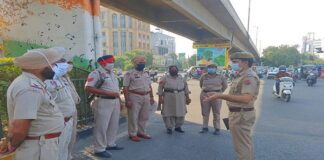 ਦੀਵਾਲੀ ਕਰਕੇ ਜਲੰਧਰ ਪੁਲਿਸ ਨੇ ਵਧਾਈ ਚੌਕਸੀ, ਸ਼ਹਿਰ ਦੇ ਹਰ ਚੌਕ ‘ਤੇ ਰੱਖੀ ਜਾ ਰਹੀ ਨਜ਼ਰ, ਦੇਖੋ ਤਸਵੀਰਾਂ