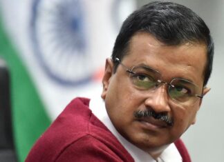 ਕਿਸਾਨਾਂ ਨੂੰ ਮਿਲਣ ਗਏ ਮੁੱਖ ਮੰਤਰੀ ਕੇਜਰੀਵਾਲ ਨੂੰ ਦਿੱਲੀ ਪੁਲਿਸ ਨੇ ਕੀਤਾ ਨਜ਼ਰਬੰਦ