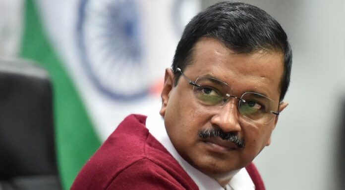 ਕਿਸਾਨਾਂ ਨੂੰ ਮਿਲਣ ਗਏ ਮੁੱਖ ਮੰਤਰੀ ਕੇਜਰੀਵਾਲ ਨੂੰ ਦਿੱਲੀ ਪੁਲਿਸ ਨੇ ਕੀਤਾ ਨਜ਼ਰਬੰਦ