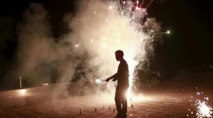 ਜਲੰਧਰ ‘ਚ ਕ੍ਰਿਸਮਿਸ ਅਤੇ ਨਵੇਂ ਸਾਲ ਮੌਕੇ ਸਿਰਫ 35 ਮਿੰਟ ਪਟਾਕੇ ਚਲਾਉਣ ਦੀ ਇਜਾਜ਼ਤ