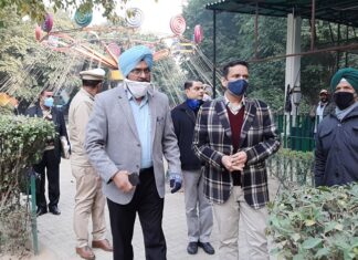 ਨਿੱਕੂ ਪਾਰਕ ਨੂੰ ਡੀਸੀ ਨੇ ਦਿੱਤੇ 5 ਲੱਖ ਰੁਪਏ, ਸ਼ਹਿਰ ਦੇ ਪਾਰਕ ਦੀ ਬਦਲੀ ਜਾਵੇਗੀ ਨੁਹਾਰ