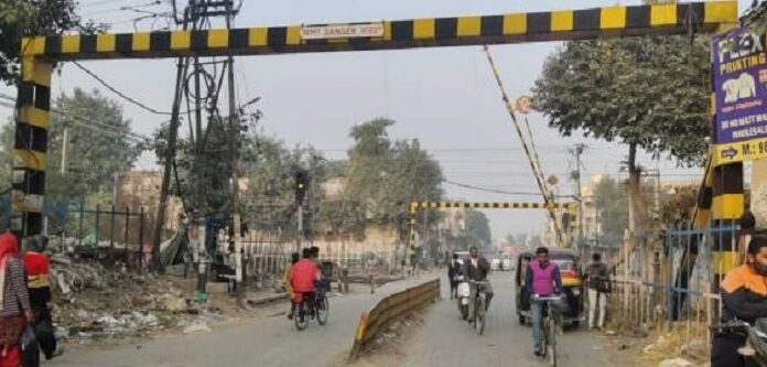ਜਲੰਧਰ ਸ਼ਹਿਰ ਦੇ ਟਾਂਡਾ ਫਾਟਕ ‘ਤੇ ਬਣ ਸਕਦਾ ਰੇਲਵੇ ਅੰਡਰ ਬ੍ਰਿਜ, ਫਾਟਕ ਦੇ ਜਾਮ ਤੋਂ ਮਿਲੇਗੀ ਰਾਹਤ, ਡੀਸੀ ਨੇ ਰੇਲਵੇ ਨੂੰ ਪ੍ਰਪੋਜ਼ਲ ਭੇਜੀ