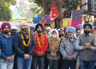 ਨਕੋਦਰ ਵਿੱਚ ਵਪਾਰੀਆਂ , ਮਜ਼ਦੂਰਾਂ , ਕਿਸਾਨਾਂ ਨੇ ਦਿਖਾਇਆ ਏਕਾ, ਮੋਦੀ ਨੂੰ ਕਾਨੂੰਨ ਵਾਪਸ ਲੈਣ ਦੀ ਅਪੀਲ