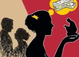 ਮਹਿਲਾ ਨੇ ਪਤੀ ਨਾਲ ਤਲਾਕ ਦਾ ਕੇਸ ਲੜ ਰਹੇ ਵਕੀਲ ਦੀ ਬਣਾਈ ਅਸ਼ਲੀਲ ਵੀਡੀਓ, ਬਲੈਕਮੇਲ ਕਰਕੇ 8 ਲੱਖ ਠੱਗੇ