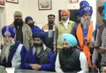 ਆਪਣੇ ਬੱਚੇ ਤੋਂ ਪੀਐਮ ਮੋਦੀ ਨੂੰ ਗੰਦੀਆਂ ਗਾਲ੍ਹਾਂ ਕਢਵਾਉਣ ਵਾਲੀ ਔਰਤ ਖਿਲਾਫ ਸਿੱਖ ਜਥੇਬੰਦੀਆਂ ਨੇ ਖੋਲ੍ਹਿਆ ਮੋਰਚਾ