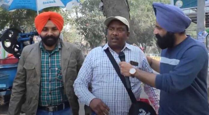 ਨੀਟੂ ਦੀ ਆਈ ਨਵੀਂ ਫਿਲਮ, ਪੈਦਲ ਹੀ ਘਰ-ਘਰ ਜਾ ਕਰ ਰਿਹਾ ਪ੍ਰਮੋਸ਼ਨ