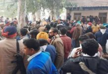 ਅਕਾਲੀ ਦਲ ਦੇ ਪ੍ਰਧਾਨ ਸੁਖਬੀਰ ਬਾਦਲ ਦੀ ਗੱਡੀ ਭੰਨ੍ਹੀ, ਕਈ ਰਾਉਂਡ ਫਾਈਰਿੰਗ; ਜਲਾਲਾਬਾਦ ‘ਚ ਹੋ ਰਿਹਾ ਭਾਰੀ ਹੰਗਾਮਾ