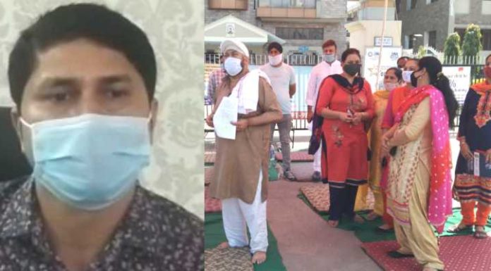 CT SCHOOL ਨੇ ਰਿਜ਼ਲਟ ਤੋਂ ਪਹਿਲਾਂ ਕੀਤੀ ਐਨੂਅਲ ਚਾਰਜ ਦੀ ਮੰਗ, PARENTS ਨੇ ਦਿੱਤਾ ਸਕੂਲ ਦੇ ਬਾਹਰ ਧਰਨਾ