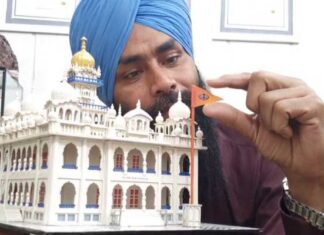 ਅੰਮ੍ਰਿਤਸਰ ਦੇ ਪੇਪਰ ਆਰਟਿਸਟ ਨੇ 400 ਸਾਲਾ ਪ੍ਰਕਾਸ਼ ਦਿਹਾੜੇ ਨੂੰ ਸਮਰਪਿਤ ‘ਗੁਰੂ ਦਾ ਮਹਿਲ’ ਬਣਾਇਆ