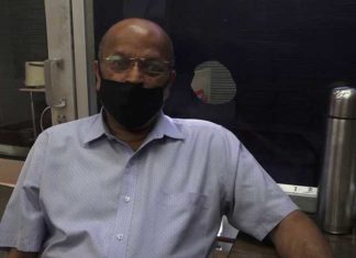 ਜਲੰਧਰ ਪੁਲਿਸ ਦੀ ਗੁੰਡਾਗਰਦੀ : ਹਵੇਲੀ ਦੇ ਸੀਈਓ ਨੇ ਪੁਲਿਸ ਨੂੰ ਕਿਹਾ ਲੋਕ ਬਿਨਾ ਮਾਸਕ ਜਾ ਰਹੇ, ਪੁਲਿਸ ਵਾਲਿਆਂ ਨੇ ਸੀਈਓ ਨੂੰ ਹੀ ਕੁੱਟਿਆ