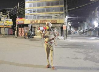 ਵੀਕਐਂਡ ਲੌਕਡਾਊਨ ਦੇ ਆਰਡਰ ਜਾਰੀ, ਅੱਜ 5 ਵਜੇ ਬੰਦ ਕਰਨੀਆਂ ਪੈਣਗੀਆਂ ਦੁਕਾਨਾਂ; 6 ਵਜੇ ਤੋਂ ਲੱਗ ਜਾਵੇਗਾ ਕਰਫਿਊ