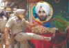 ਫਗਵਾੜਾ ‘ਚ SHO ਨੇ ਲੱਤ ਮਾਰ ਕੇ ਗਰੀਬਾਂ ਦੀ ਸਬਜ਼ੀ ਸੁੱਟੀ, ਵੀਡੀਓ ਵਾਇਰਲ; SP ਨੇ ਕਿਹਾ ਬਣਦੀ ਕਾਰਵਾਈ ਹੋਵੇਗੀ