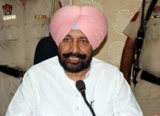 ਪੰਜਾਬ ‘ਚ ਆਯੂਸ਼ਮਾਨ ਕਾਰਡ ਵਾਲਿਆਂ ਦਾ ਪ੍ਰਾਈਵੇਟ ਹਸਪਤਾਲਾਂ ‘ਚ ਹੋ ਸਕੇਗਾ ਕੋਰੋਨਾ ਦਾ ਇਲਾਜ – ਹੈਲਥ ਮਿਨੀਸਟਰ