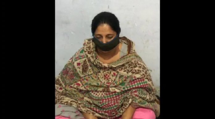 ਪ੍ਰੇਮੀ ਨਾਲ ਮਿਲ ਕੇ ਮਾਂ ਨੇ ਆਪਣੇ ਨੌਜਵਾਨ ਬੇਟੇ ਨੂੰ ਨੀਂਦ ਦੀਆਂ ਗੋਲੀਆਂ ਦੇ ਕੇ ਕਤਲ ਕੀਤਾ, ਲਾਸ਼ ਨੂੰ ਅੱਗ ਲਗਾਈ