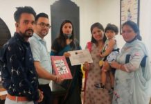 ਇਕ ਸਾਲ 9 ਮਹੀਨਿਆਂ ਦੀ ਆਰੋਹੀ ਦਾ ਨਾਂ ਇੰਡੀਆ ਬੁੱਕ ਆਫ਼ ਰਿਕਾਰਡਜ਼ ’ਚ ਦਰਜ, ਪੜ੍ਹੋ ਛੋਟੀ ਬੱਚੀ ਦੀਆਂ ਵੱਡੀਆਂ ਖੂਬੀਆਂ