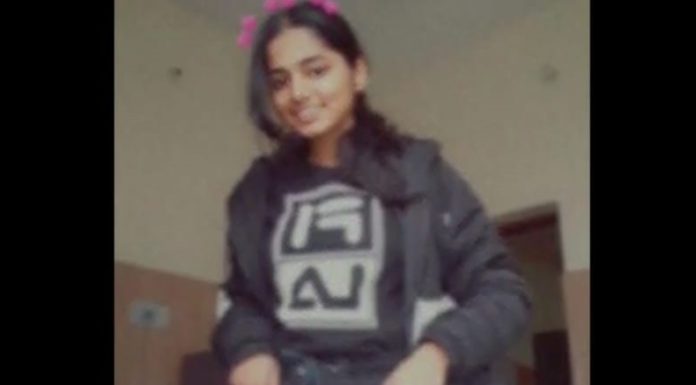 MOGA : ਕੈਨੇਡਾ ਦੀ ਜੰਮਪਲ 17 ਸਾਲ ਦੀ ਲੜਕੀ ਨੇ ਲਿਆ ਫਾਹਾ, ਸਕੂਲ ਪ੍ਰਿੰਸੀਪਲ ਦੀ ਬੇਟੀ ਅਤੇ ਟੀਚਰ ‘ਤੇ ਕੇਸ ਦਰਜ, ਸੁਸਾਇਡ ਨੋਟ ‘ਚ ਲਿਖਿਆ- ਬੱਚੇ ਤਾਂ ਹੀ ਜੰਮੀਓ ਜੇ ਉਨ੍ਹਾਂ ਦਾ ਧਿਆਨ ਰੱਖ ਸਕੋ