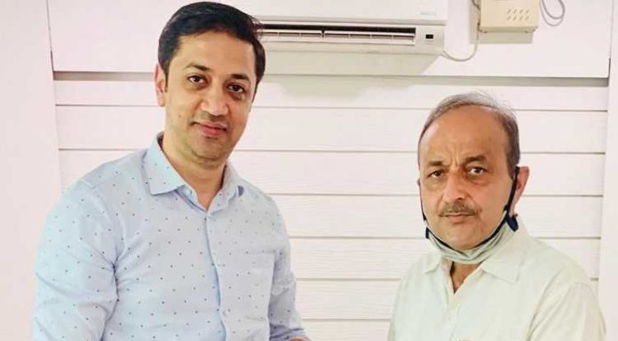 ਹੰਸਰਾਜ ਬੈਡਮਿੰਟਨ ਸਟੇਡੀਅਮ ’ਚ ਬਣੇਗੀ ਸਪੋਰਟਸ ਕੰਟੀਨ, ਵਿਧਾਇਕ ਰਾਜਿੰਦਰ ਬੇਰੀ ਨੇ ਮਨਜ਼ੂਰ ਕੀਤੇ 5 ਲੱਖ ਰੁਪਏ