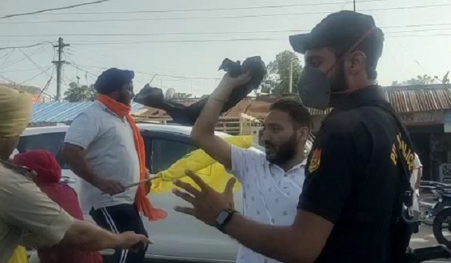 ਹੁਸ਼ਿਆਰਪੁਰ ਤੋਂ ਬੀਜੇਪੀ ਐਮਪੀ ਅਤੇ ਕੇਂਦਰੀ ਰਾਜ ਮੰਤਰੀ ਸੋਮ ਪ੍ਰਕਾਸ਼ ‘ਤੇ ਹਮਲਾ