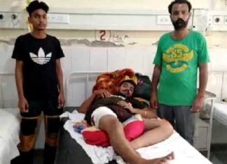 ਮਾਮੂਲੀ ਤਕਰਾਰ ‘ਚ 2 ਨੌਜਵਾਨਾਂ ਦੇ ਗੁੱਟ ਭਿੜੇ, ਇੱਕ ਦੇ ਗੋਲੀ ਵੱਜੀ, ਦੂਜੇ ਨੂੰ ਲੱਗੀਆਂ ਤਲਵਾਰਾਂ