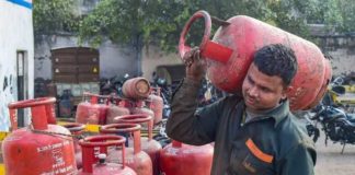 ਤਿਉਹਾਰਾਂ ਤੋਂ ਪਹਿਲਾਂ ਮਹਿੰਗਾਈ ਦਾ ਇਕ ਹੋਰ ਝਟਕਾ, ਪੈਟਰੋਲ-ਡੀਜ਼ਲ ਤੋਂ ਬਾਅਦ ਘਰੇਲੂ ਗੈਸ ਸਿਲੰਡਰ ਦੇ ਵਧੇ ਰੇਟ, ਪੜ੍ਹੋ ਹੁਣ ਕਿੰਨੇ ਦਾ ਮਿਲੇਗਾ ਸਿਲੰਡਰ