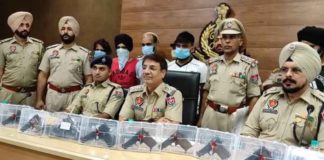 ਨਾਜਾਇਜ਼ ਹਥਿਆਰਾਂ ਦੀ ਸਮੱਗਲਿੰਗ ਕਰਨ ਵਾਲੇ ਗਿਰੋਹ ਦਾ ਪਰਦਾਫਾਸ਼, ਪਿਸਟਲ, ਜ਼ਿੰਦਾ ਰੌਂਦ, ਮੈਗਜ਼ੀਨ ਬਰਾਮਦ