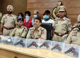 ਨਾਜਾਇਜ਼ ਹਥਿਆਰਾਂ ਦੀ ਸਮੱਗਲਿੰਗ ਕਰਨ ਵਾਲੇ ਗਿਰੋਹ ਦਾ ਪਰਦਾਫਾਸ਼, ਪਿਸਟਲ, ਜ਼ਿੰਦਾ ਰੌਂਦ, ਮੈਗਜ਼ੀਨ ਬਰਾਮਦ