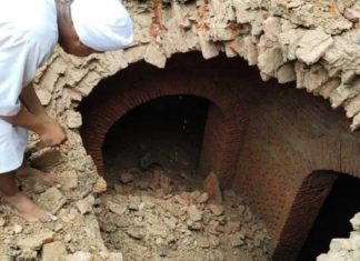 ਬੇਸਮੈਂਟ ਦੀ ਖੁਦਾਈ ਦੌਰਾਨ ਸ੍ਰੀ ਅਕਾਲ ਤਖਤ ਸਾਹਿਬ ਕੋਲੋਂ ਮਿਲੀ ਸੁਰੰਗ