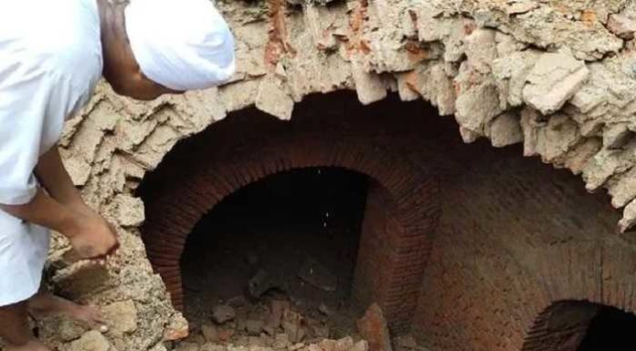 ਬੇਸਮੈਂਟ ਦੀ ਖੁਦਾਈ ਦੌਰਾਨ ਸ੍ਰੀ ਅਕਾਲ ਤਖਤ ਸਾਹਿਬ ਕੋਲੋਂ ਮਿਲੀ ਸੁਰੰਗ