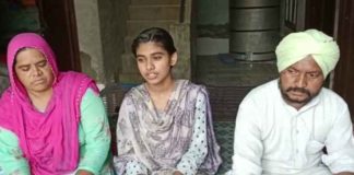 ਪੰਜਾਬੀ, ਹਿੰਦੀ ਤੋਂ ਇਲਾਵਾ ਸਪੈਨਿਸ਼ ਅਤੇ ਅੰਗਰੇਜ਼ੀ ਗੀਤ ਵੀ ਗਾਉਂਦੀ ਹੈ ਮੁਕਤਸਰ ਦੀ ਹਸਨਦੀਪ ਕੌਰ