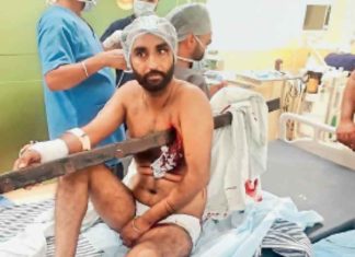 Bathinda : ਨੌਜਵਾਨ ਦੀ ਛਾਤੀ ਦੇ ਆਰ-ਪਾਰ ਹੋਇਆ 6 ਫੁੱਟ ਲੰਬਾ ਲੋਹੇ ਦਾ ਐਂਗਲ, 5 ਘੰਟਿਆਂ ਦੇ ਆਪ੍ਰੇਸ਼ਨ ਤੋਂ ਬਾਅਦ ਡਾਕਟਰਾਂ ਨੇ ਮੌਤ ਦੇ ਮੂੰਹ ‘ਚੋਂ ਕੱਢਿਆ