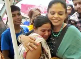 ਪਰਿਵਾਰ ਪਾਲਣ ਲਈ ਕੜੀ-ਚਾਵਲ ਵੇਚਣ ਵਾਲੀ ਗਰਭਵਤੀ ਔਰਤ ਨੂੰ ਮਿਲਣ ਪਹੁੰਚੇ ਮਨੀਸ਼ਾ ਗੁਲਾਟੀ, ਸਰਕਾਰ ਕਰੇਗੀ ਆਰਥਿਕ ਮਦਦ