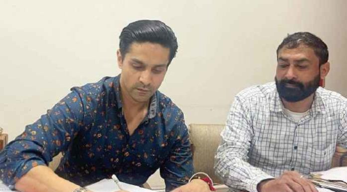 ਪੰਜਾਬ ਸਰਕਾਰ ਨੇ ਚੰਦਰੇਸ਼ਵਰ ਮੋਹੀ ਨੂੰ SC ਕਮਿਸ਼ਨ ਦਾ ਮੈਂਬਰ ਨਿਯੁਕਤ ਕੀਤਾ, ਸ਼ੁਤਰਾਣਾ ਹਲਕੇ ਤੋਂ ਵਿਧਾਇਕ ਦੇ ਹਨ ਪੁੱਤਰ