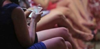 ਕਪੂਰਥਲਾ : ਗੈਸਟ ਹਾਊਸ ਦੀ ਆੜ ‘ਚ ਚੱਲ ਰਹੇ ਦੇਹ ਵਪਾਰ ਦੇ ਅੱਡੇ ਦਾ ਪਰਦਾਫਾਸ਼, ਮਾਲਕ ਸਣੇ 10 ਆਰੋਪੀ ਗ੍ਰਿਫ਼ਤਾਰ, Video Viral