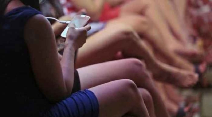 ਕਪੂਰਥਲਾ : ਗੈਸਟ ਹਾਊਸ ਦੀ ਆੜ ‘ਚ ਚੱਲ ਰਹੇ ਦੇਹ ਵਪਾਰ ਦੇ ਅੱਡੇ ਦਾ ਪਰਦਾਫਾਸ਼, ਮਾਲਕ ਸਣੇ 10 ਆਰੋਪੀ ਗ੍ਰਿਫ਼ਤਾਰ, Video Viral