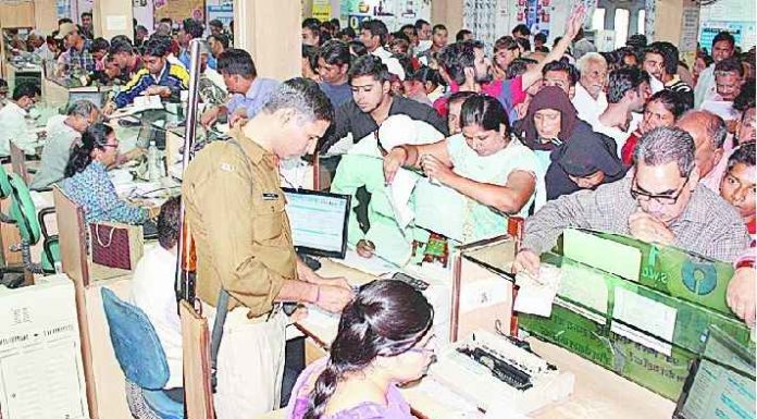 SBI ਨੇ 60 ਹਜ਼ਾਰ ਗਾਹਕਾਂ ਦੇ ਖਾਤੇ ਕੀਤੇ ਬੰਦ, ਕਿਤੇ ਤੁਹਾਡਾ ਖਾਤਾ ਵੀ ਲਿਸਟ ‘ਚ ਤਾਂ ਨਹੀਂ
