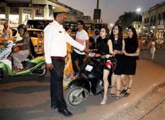 New Traffic Rule : ਨਵੇਂ ਟ੍ਰੈਫ਼ਿਕ ਨਿਯਮ, ਘਰੋਂ ਗੱਡੀ ਲੈ ਕੇ ਨਿਕਲਣ ਤੋਂ ਪਹਿਲਾਂ ਇਹ ਜ਼ਰੂਰ ਪੜ੍ਹੋ…