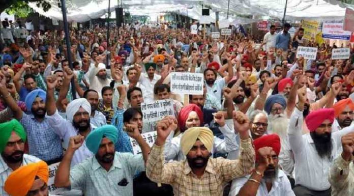 ਵਿਧਾਨ ਸਭਾ ਚੋਣਾਂ 2022 ਨੂੰ ਮੁੱਖ ਰੱਖਦਿਆਂ ਕੈਪਟਨ ਸਰਕਾਰ 66000 ਕੱਚੇ ਮੁਲਾਜ਼ਮਾਂ ਨੂੰ ਕਰੇਗੀ ਪੱਕੇ, ਪੜ੍ਹੋ ਕਦੋਂ ਹੋਵੇਗੀ ਪ੍ਰਕਿਰਿਆ ਸ਼ੁਰੂ