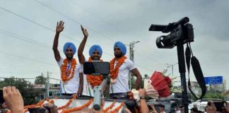ਪੰਜਾਬ ਪੁੱਜਣ ‘ਤੇ ਹਾਕੀ ਖਿਡਾਰੀਆਂ ਦਾ ਥਾਂ-ਥਾਂ ਹੋ ਰਿਹਾ ਭਰਵਾਂ ਸਵਾਗਤ, ਜਲੰਧਰ ਤੇ ਗੁਰਦਾਸਪੁਰ ‘ਚ ਜਸ਼ਨ, ਵੇਖੋ Video…