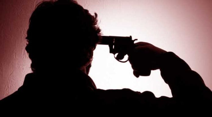 ਲੁਧਿਆਣਾ : ਸਪੇਅਰ ਪਾਰਟਸ ਕਾਰੋਬਾਰੀ ਨੇ ਗੋਲ਼ੀ ਮਾਰ ਕੇ ਕੀਤੀ ਖੁਦਕੁਸ਼ੀ, ਇਲਾਕੇ ‘ਚ ਦਹਿਸ਼ਤ