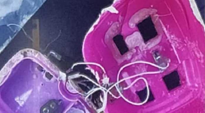 ਅੰਮ੍ਰਿਤਸਰ ‘ਚ ਟਿਫਨ ਬੰਬ ਮਿਲਣ ਤੋਂ ਬਾਅਦ ਸੁਰੱਖਿਆ ਏਜੰਸੀਆਂ alert, ਡ੍ਰੋਨ ਰਾਹੀਂ ਸਰਹੱਦ ਪਾਰੋਂ ਭੇਜੇ ਗ੍ਰਨੇਡ, ਭੀੜਭਾੜ ਵਾਲੇ ਇਲਾਕਿਆਂ ਨੂੰ ਬਣਾਇਆ ਜਾਣਾ ਸੀ ਨਿਸ਼ਾਨਾ