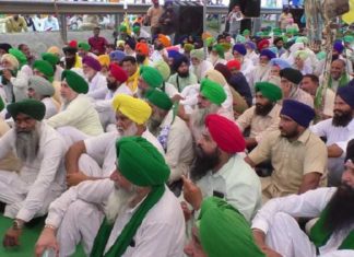 ਜਲੰਧਰ-ਫਗਵਾੜਾ ਹਾਈਵੇ ਜਾਮ, ਕਿਸਾਨਾਂ ਦਾ ਧਰਨਾ ਦੂਜੇ ਦਿਨ ਵੀ ਜਾਰੀ, 9 ਟ੍ਰੇਨਾਂ ਰੱਦ, 32 ਕਿਸਾਨ ਸੰਗਠਨ ਬੈਠੇ ਧਰਨੇ ‘ਤੇ, ਅੱਜ ਗੰਨਾ ਕਮਿਸ਼ਨਰ ਨਾਲ ਮੀਟਿੰਗ