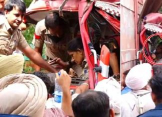 ਚੰਡੀਗੜ੍ਹ : 2 ਟਰੱਕਾਂ ਦੀ ਭਿਆਨਕ ਟੱਕਰ ‘ਚ ਫਸੀ ਮਹਿਲਾ ਕਾਂਸਟੇਬਲ ਨੂੰ ਕ੍ਰੇਨ ਦੀ ਮਦਦ ਨਾਲ ਕੱਢਿਆ ਬਾਹਰ