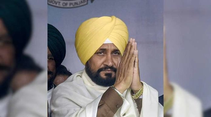 ਮਿਸ਼ਨ 2022 : ਸਿਆਸੀ ਵਿਰੋਧੀਆਂ ‘ਤੇ ਭਾਰੂ ਪੈ ਸਕਦੀ ਹੈ ਕਾਂਗਰਸ ਦੀ ਦਲਿਤ ਵੋਟ ਰਣਨੀਤੀ, ਅਕਾਲੀ ਦਲ ਵੀ ਦਲਿਤ ਡਿਪਟੀ CM ਬਣਾਏ ਜਾਣ ਦਾ ਕਰ ਚੁੱਕੈ ਐਲਾਨ