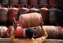 ਦਸੰਬਰ ਦੇ ਪਹਿਲੇ ਹੀ ਦਿਨ ਮਹਿੰਗਾਈ ਦਾ ਤਕੜਾ ਝਟਕਾ, ਪੜ੍ਹੋ ਹੁਣ ਕਿੰਨੇ ਦਾ ਮਿਲੇਗਾ LPG ਸਿਲੰਡਰ